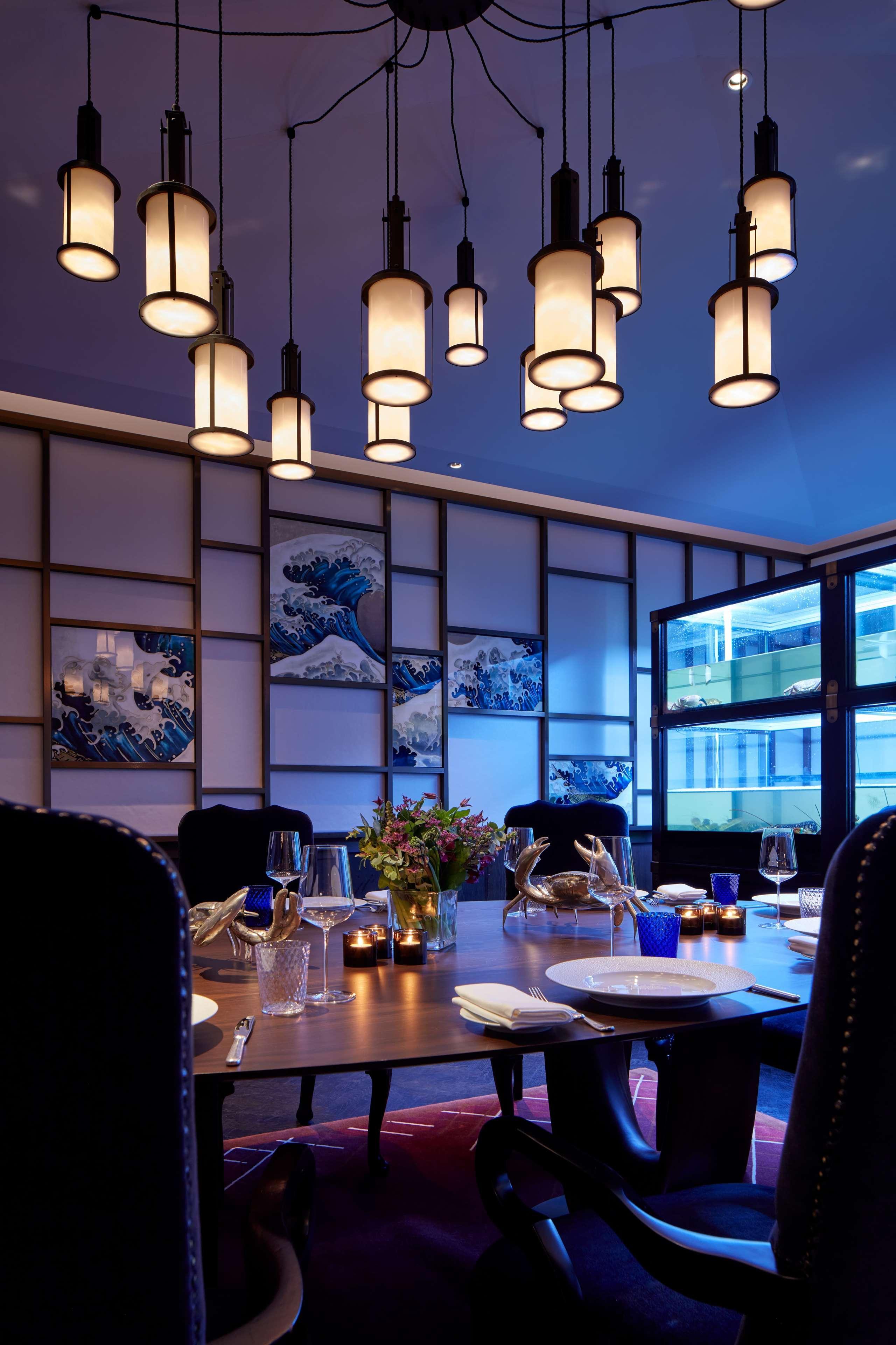 The Biltmore Mayfair Лондон Экстерьер фото Interior of Nobu London