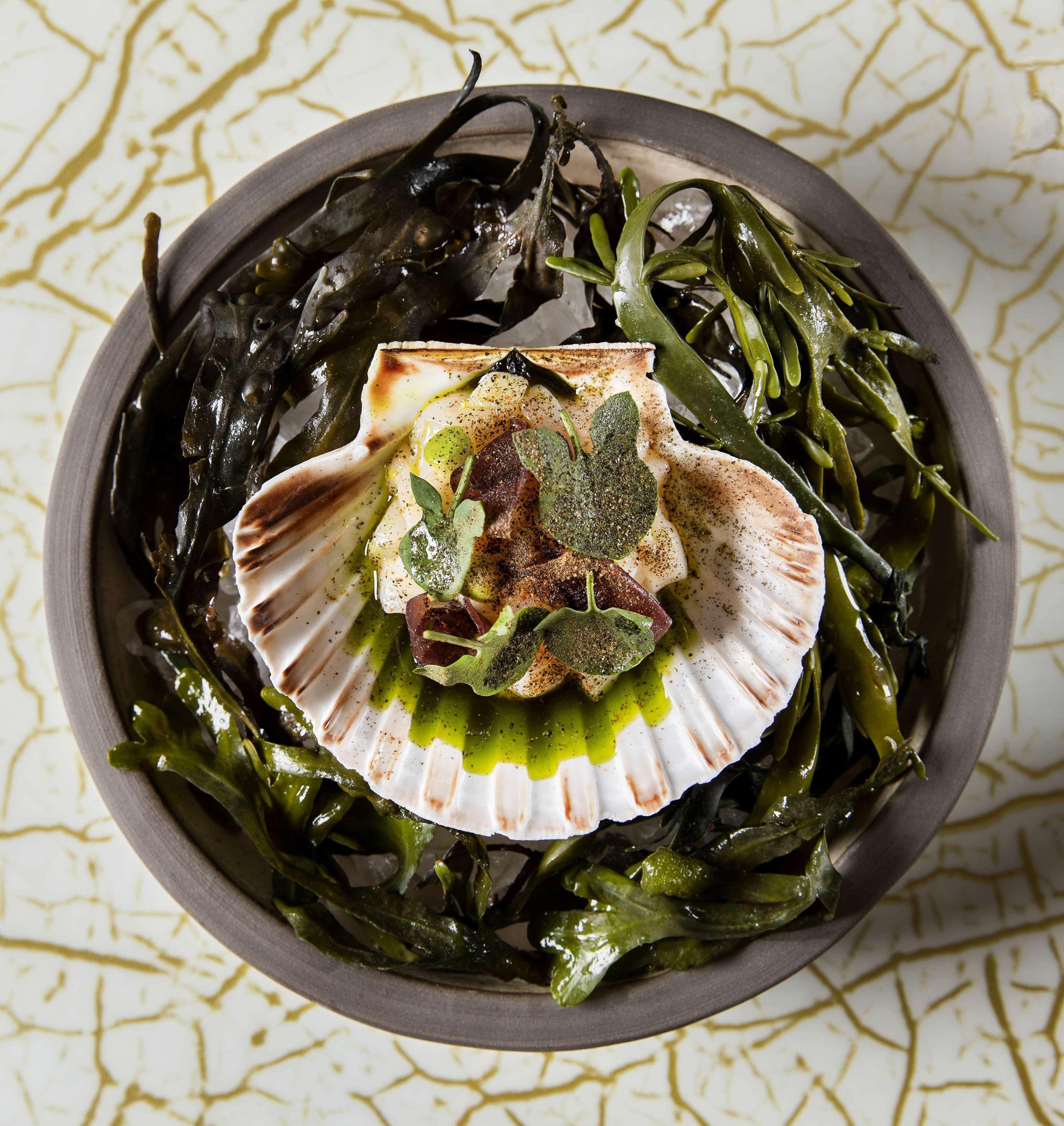 The Biltmore Mayfair Лондон Экстерьер фото Scallop with seaweed