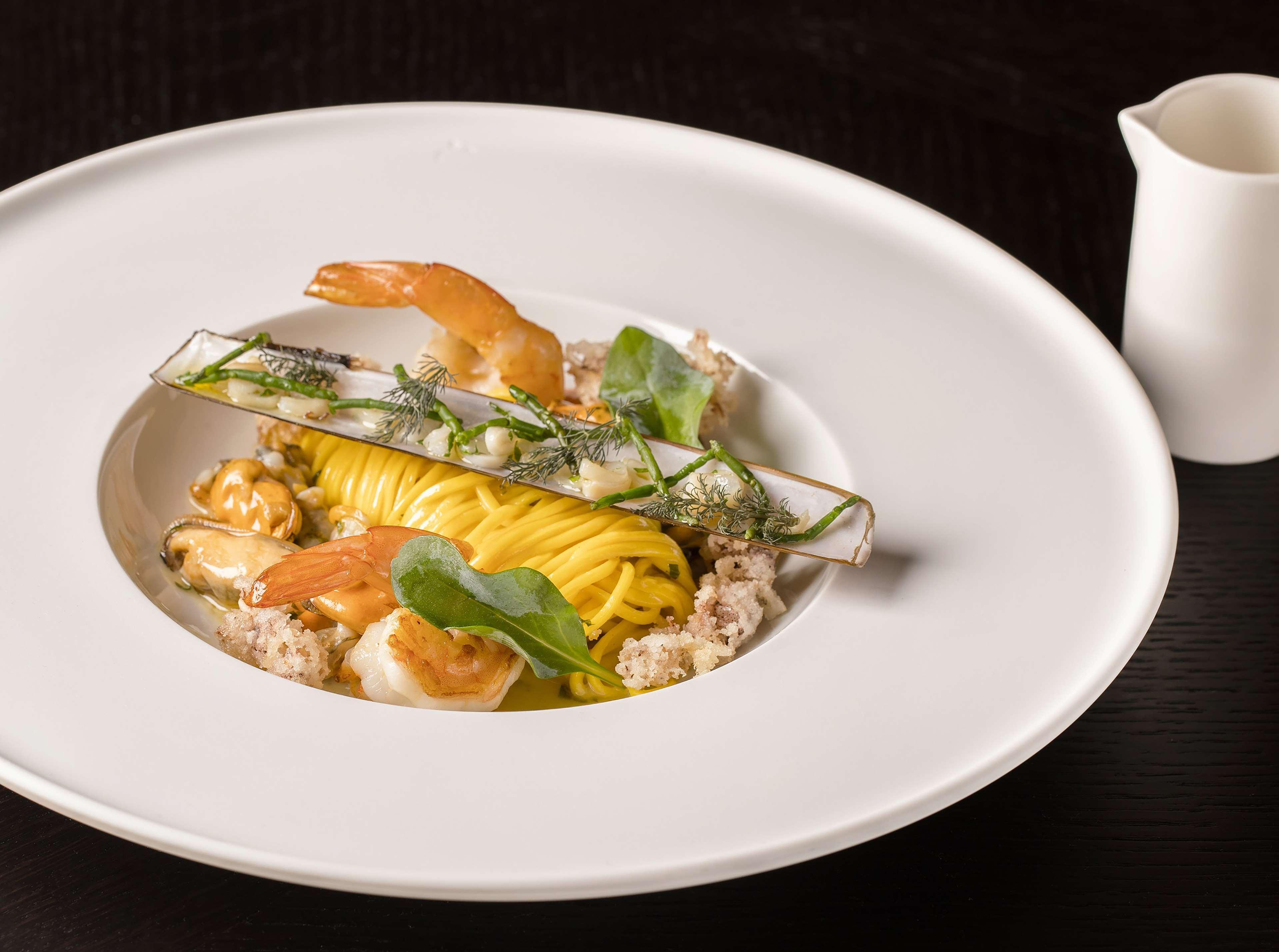 The Biltmore Mayfair Лондон Экстерьер фото A dish from the restaurant
