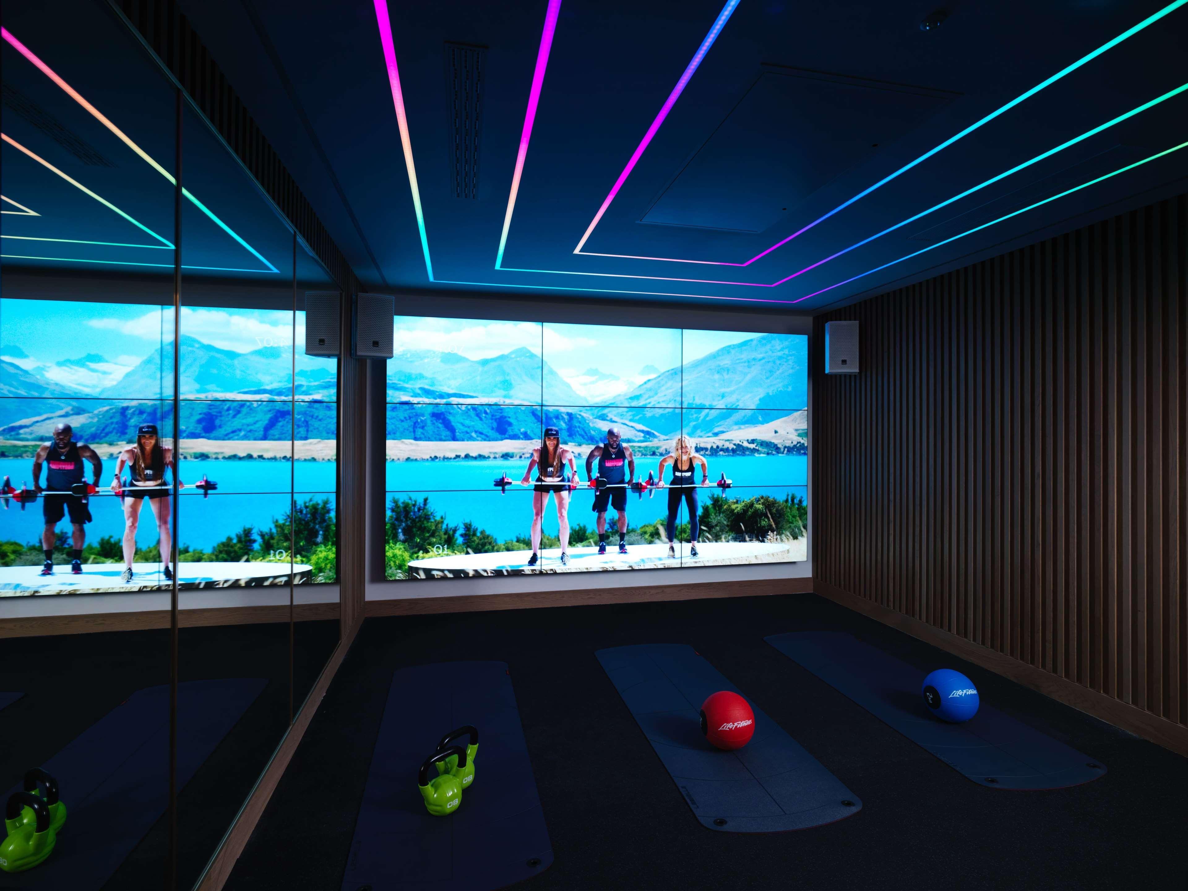 The Biltmore Mayfair Лондон Экстерьер фото The gym at the 2016 Olympic Village